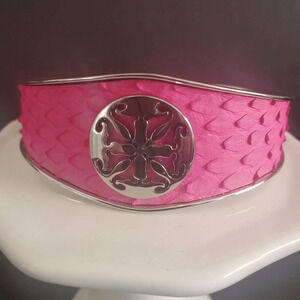 Rustic Cuff NEW Monique Python Side Cut Hot Pink Silver Cuff‎ NWOT